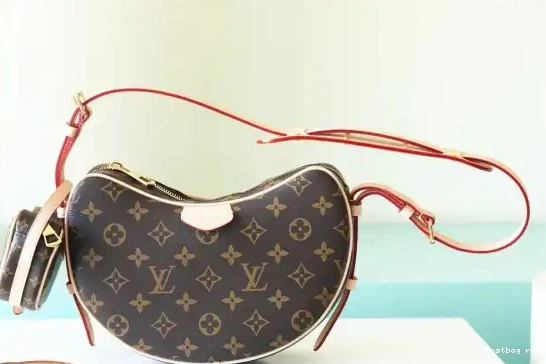 Frstbag ru Croissant LOUIS VUITTON MM 0415